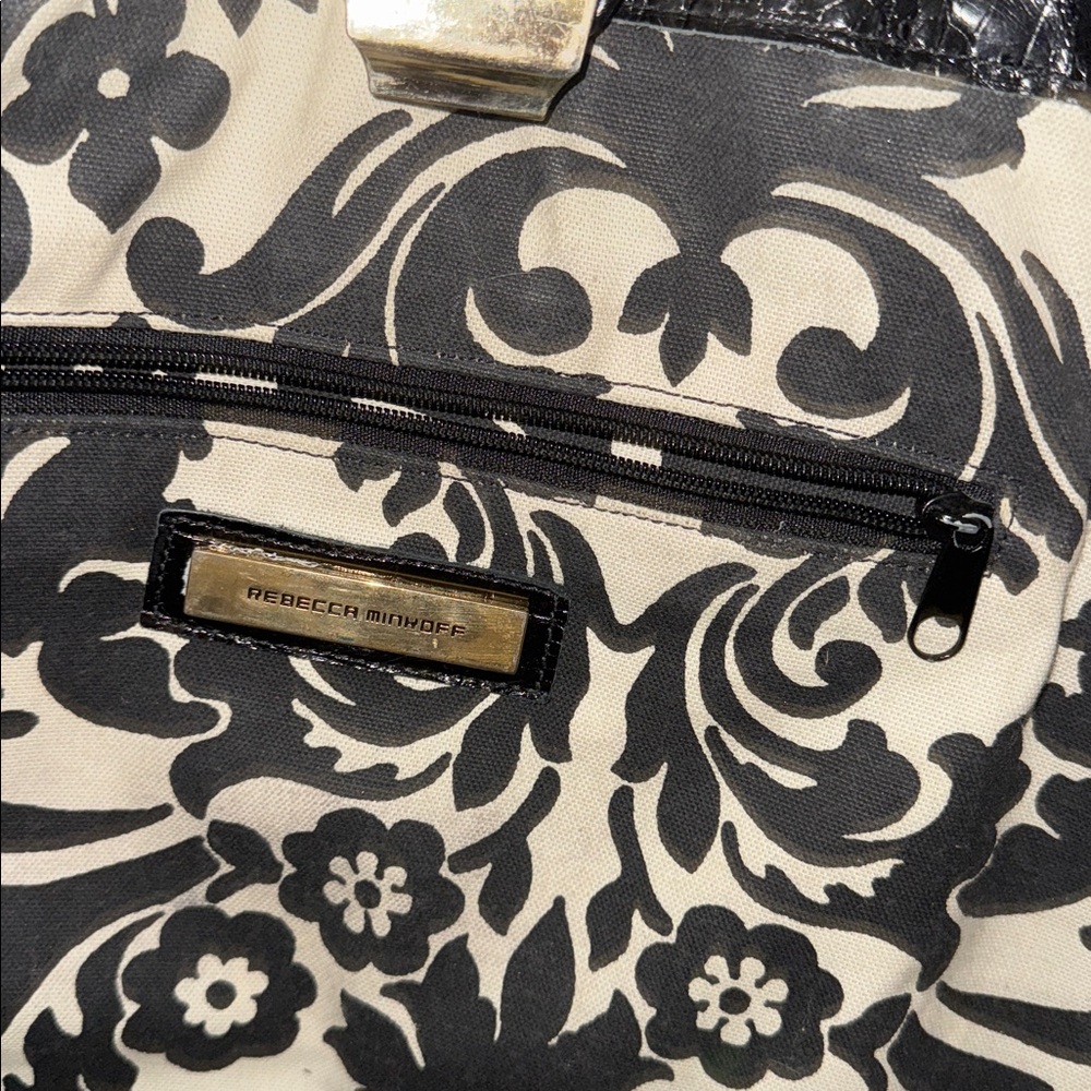 Rebecca Minkoff’s  Elegant Black, textured Women's Bag like new. - Picture 7 of 11